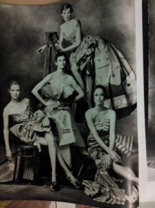 moschino cita Dior