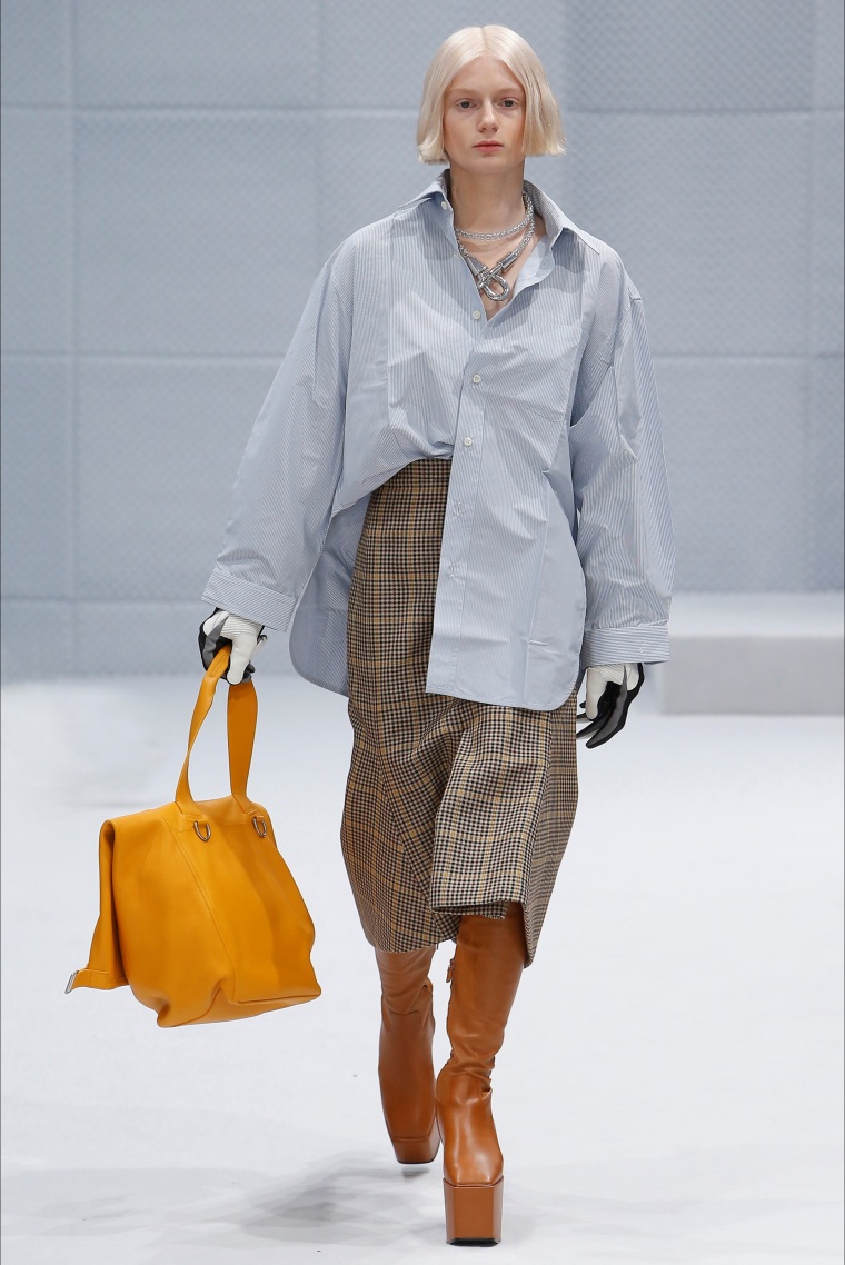 balenciaga 1